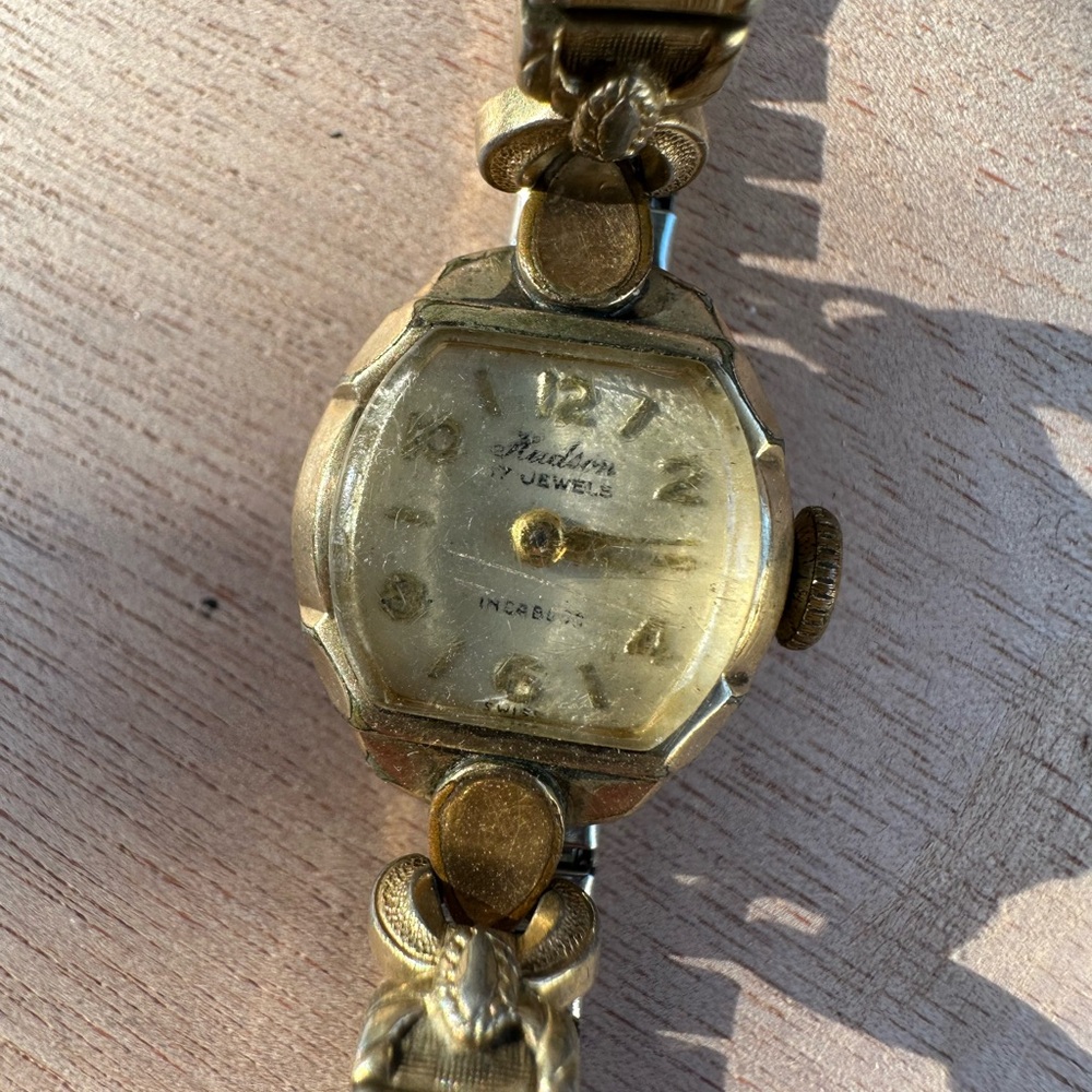 Vintage‎ Hudson Gold Women's Watch